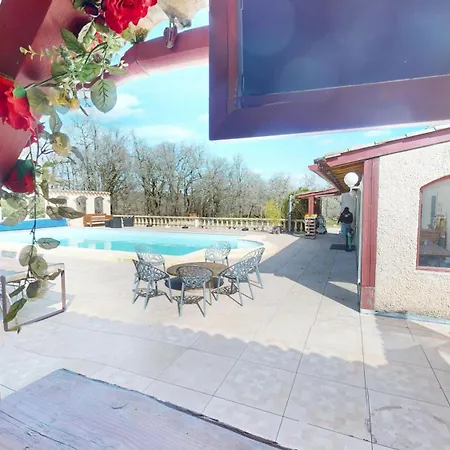 Le Clos Des Dryades S Vers (Lot)