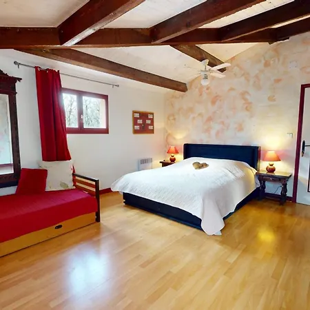 Bed & Breakfast Le Clos Des Dryades S Vers (Lot)
