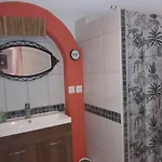 Le Clos Des Dryades S فندق مبيت وإفطار