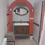 Le Clos Des Dryades S فندق مبيت وإفطار 3*