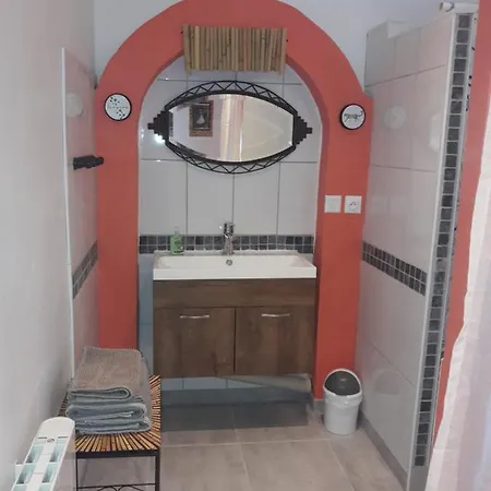 Le Clos Des Dryades S לינה וארוחת בוקר 3*