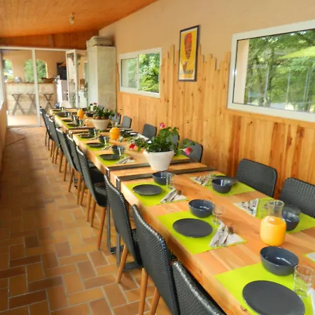 Le Clos Des Dryades S Vers (Lot)